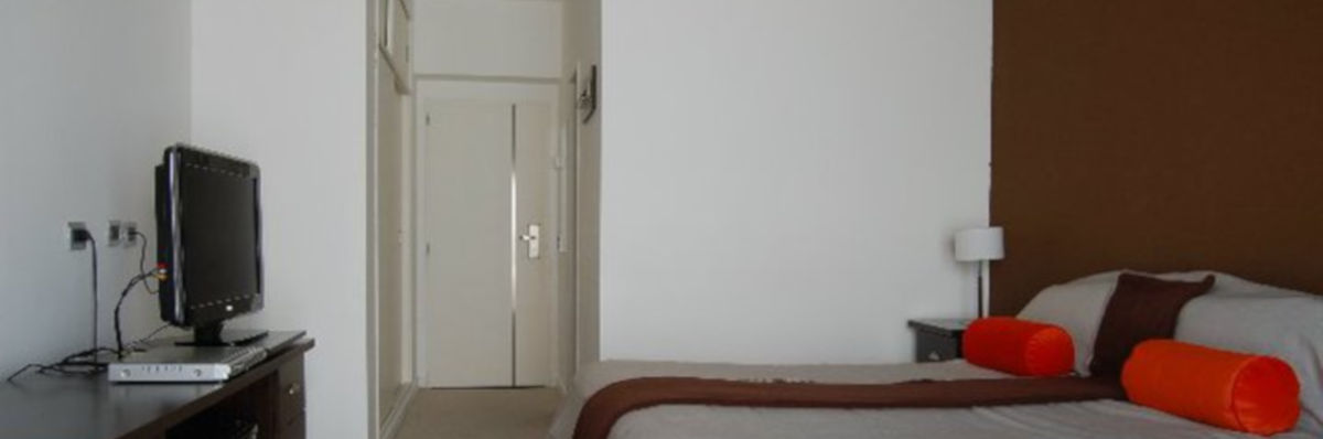 Doble Standard Hotel Virgo